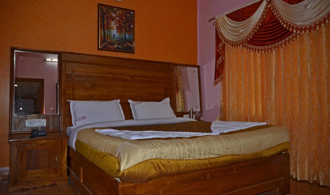 Mmr Grand Inn Ooty Exterior foto